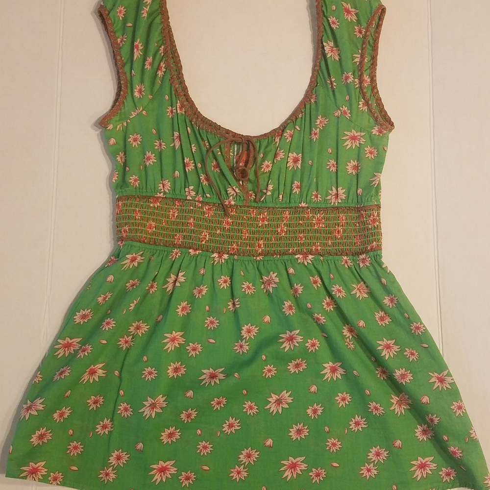 Free People Flower Design Shirt. SZ 12. EUC.
